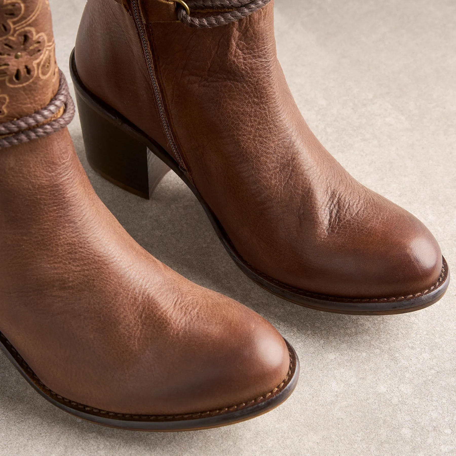 Dawn Rider Boots